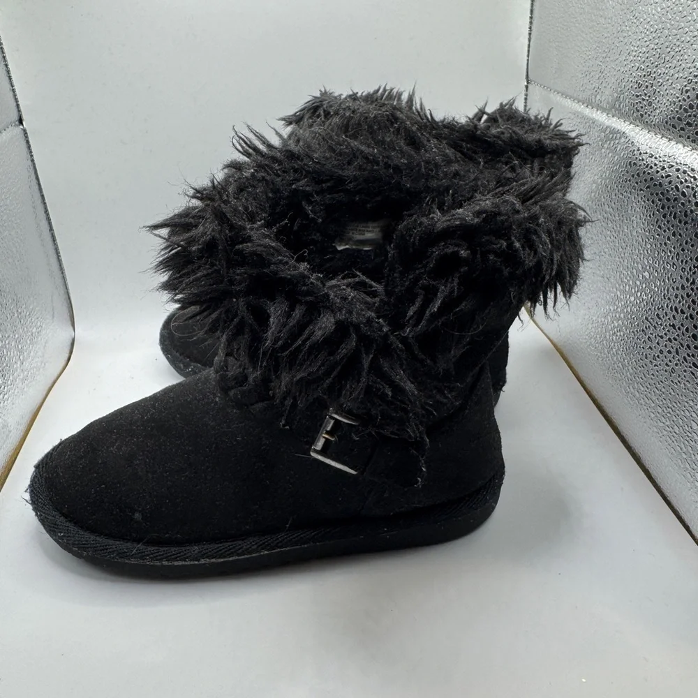 The Children's Place Toddler Girl Size 11 Black Cozy Faux Fur Winter Boots